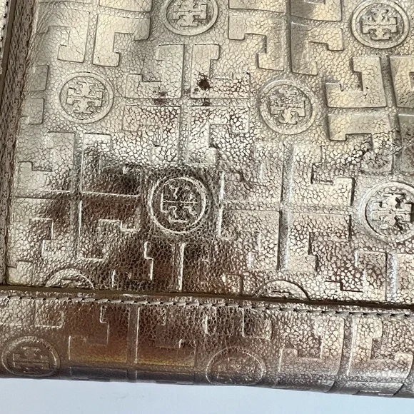 Tory Burch Golden Metallic Travel Tote Bag leather embossed logo lined - Picture 14 of 16